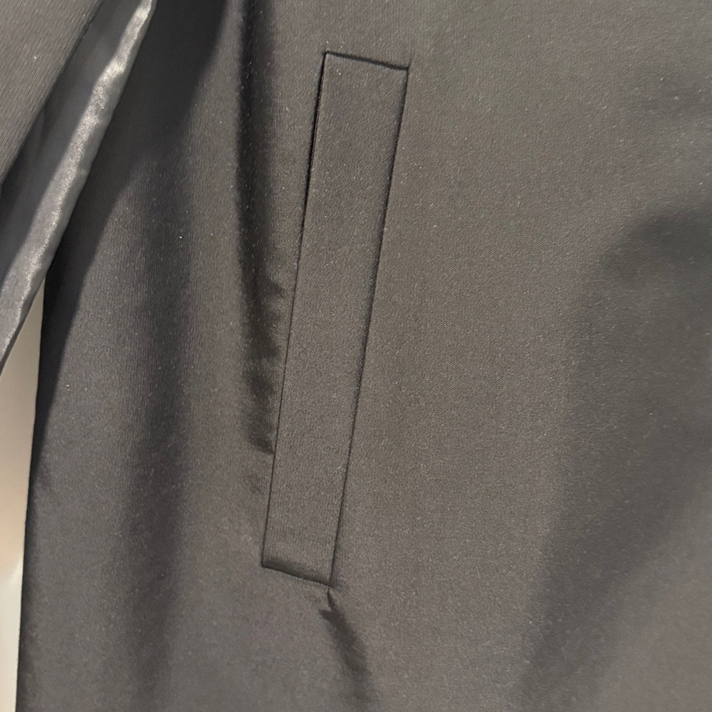 GSTQ Black Blazer Cape Size Large - Picture 15 of 16